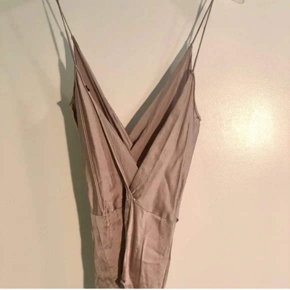 4 blouses!! - Picture 6 of 8